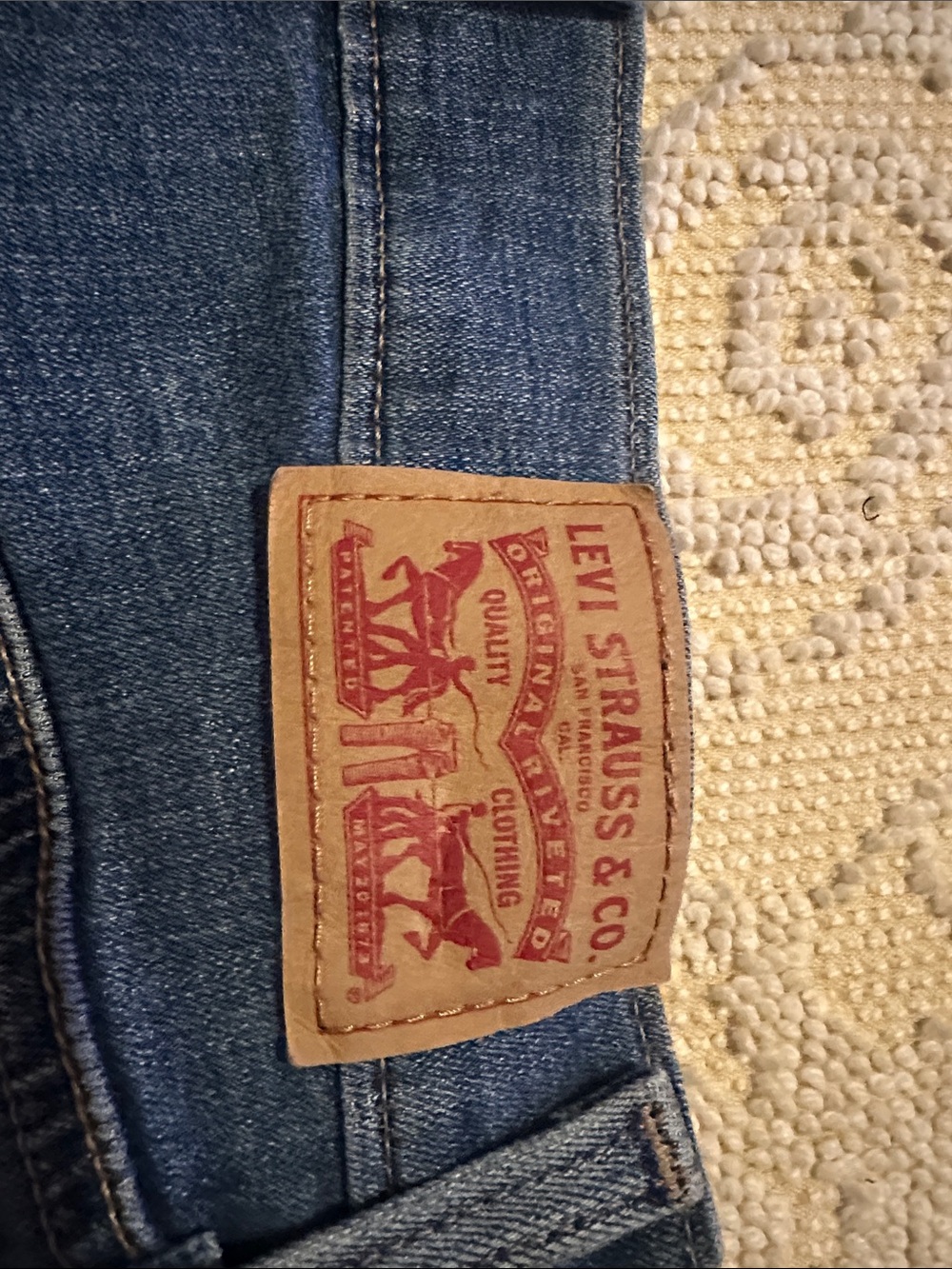 Shorts - Picture 3 of 4